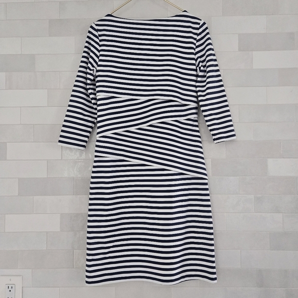 J. McLaughlin Nicola Tiered Layered Wrap Dress 3/4 Sleeve Knee Length Mini Small - Picture 9 of 9